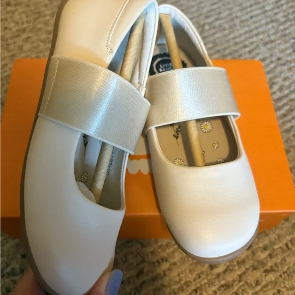 Livie & Luca Light Beige Bella Mary Jane Flats - Picture 5 of 6